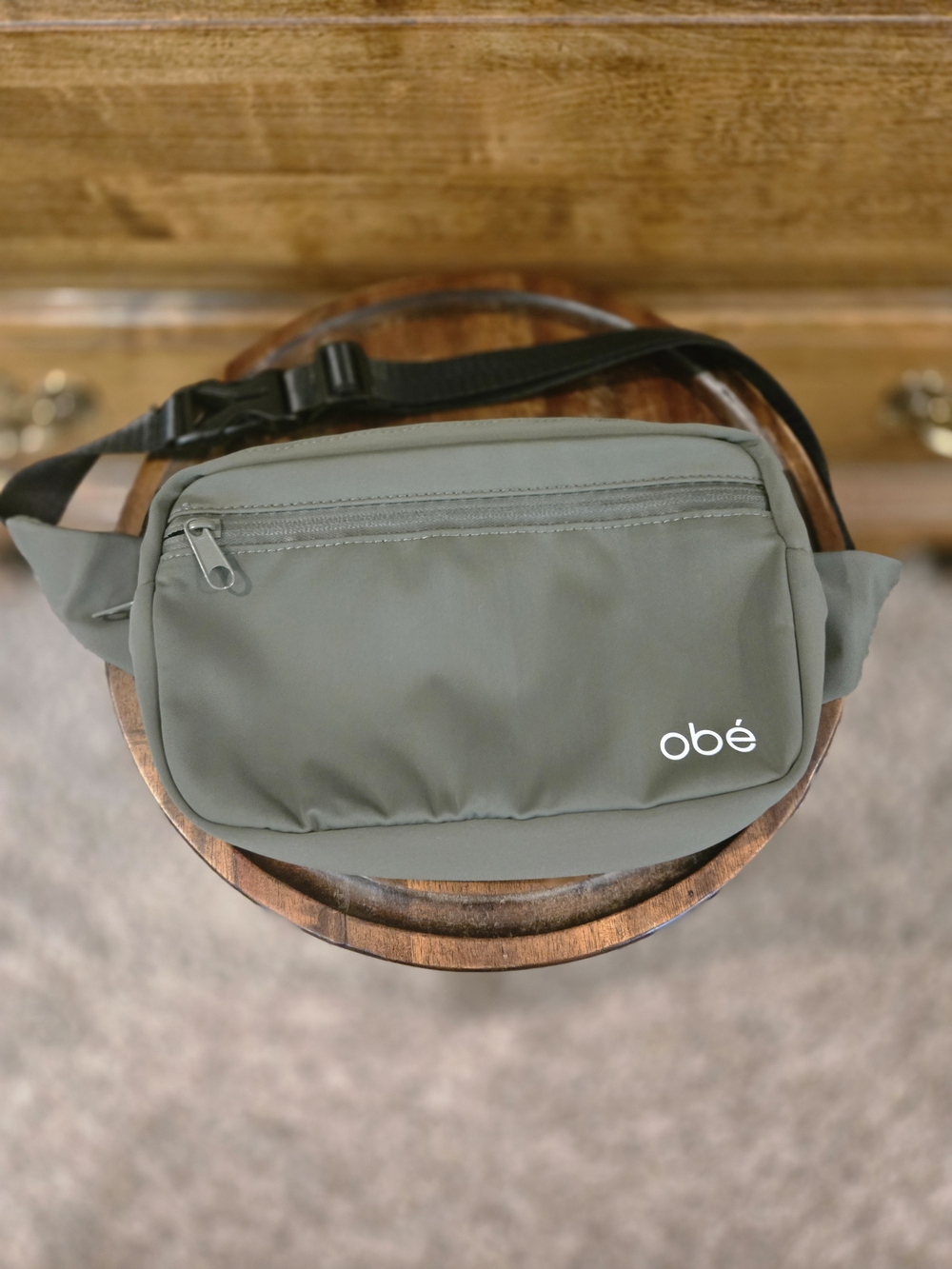 🌲Obé Fitness Multi-Compartment Belt Bag👟